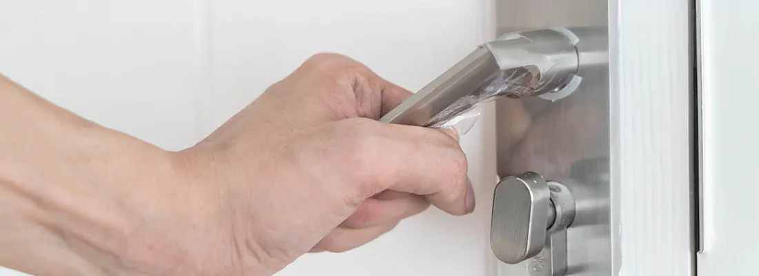 Expert Garage Door Opener Repair and Installation in North Miami Beach, FL